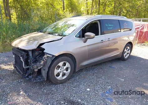2017 Chrysler Pacifica Touring-L Plus from USA, damaged, VIN 2C4RC1EGXHR559759